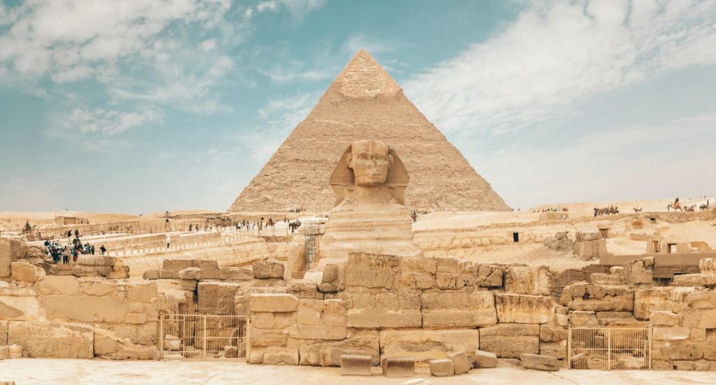 How to get the best deals on hotels and flights 3 image of How to get the best deals on hotels and flights - HelloExpress - 3