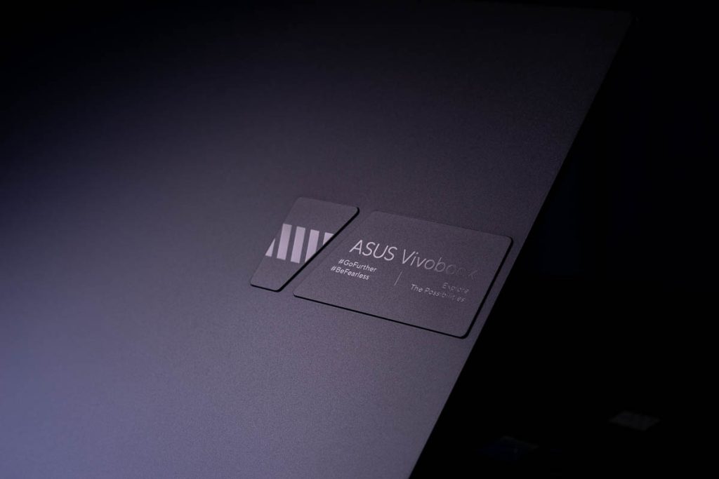 ASUS Vivobook S14 OLED-16