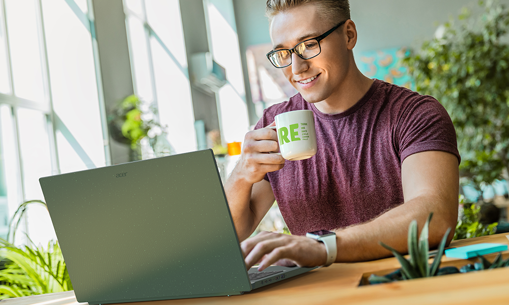 image of Acer Extends Vero Line with Aspire Vero Laptop and Acer Vero Projector - HelloExpress - 8