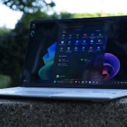 ASUS Vivobook S 15 S5507 Review Windows on Arm