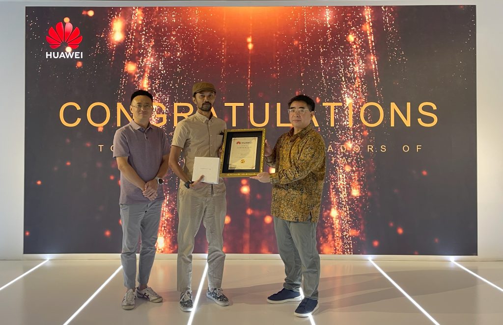 Huawei Pura 70 Ultra: Capturing Malaysian Stories with Renowned Influencers 4 image of Huawei Pura 70 Ultra: Capturing Malaysian Stories with Renowned Influencers - HelloExpress - 4