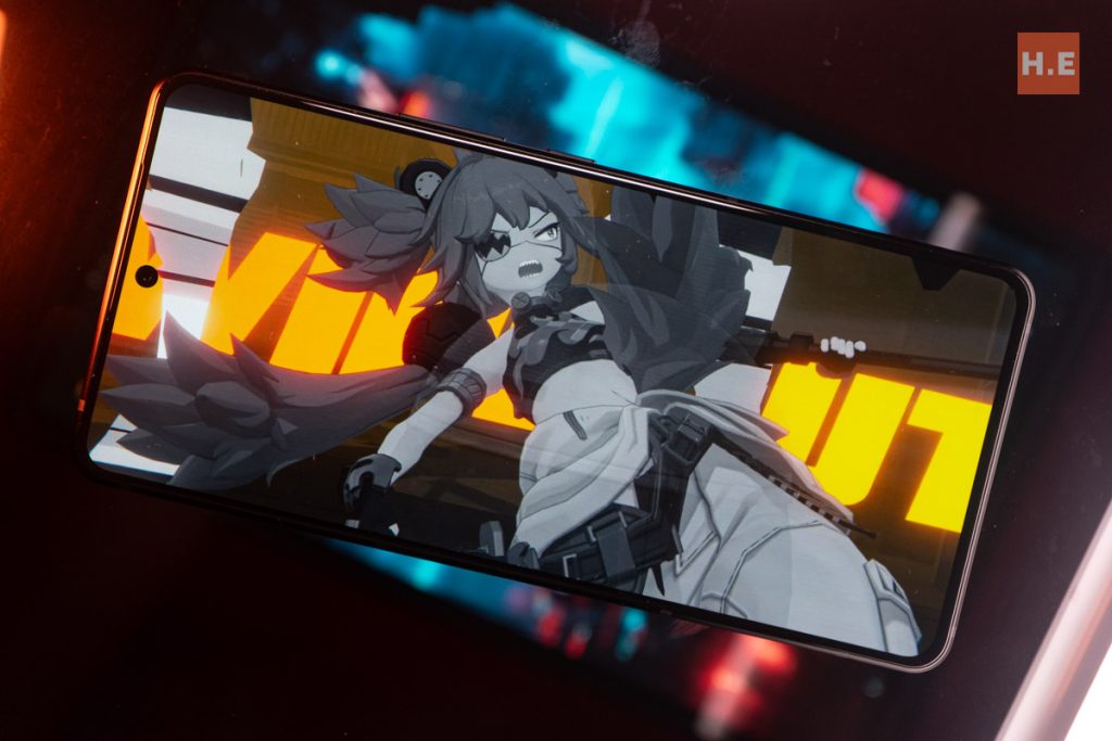 ROG Phone 9 FE Review-10