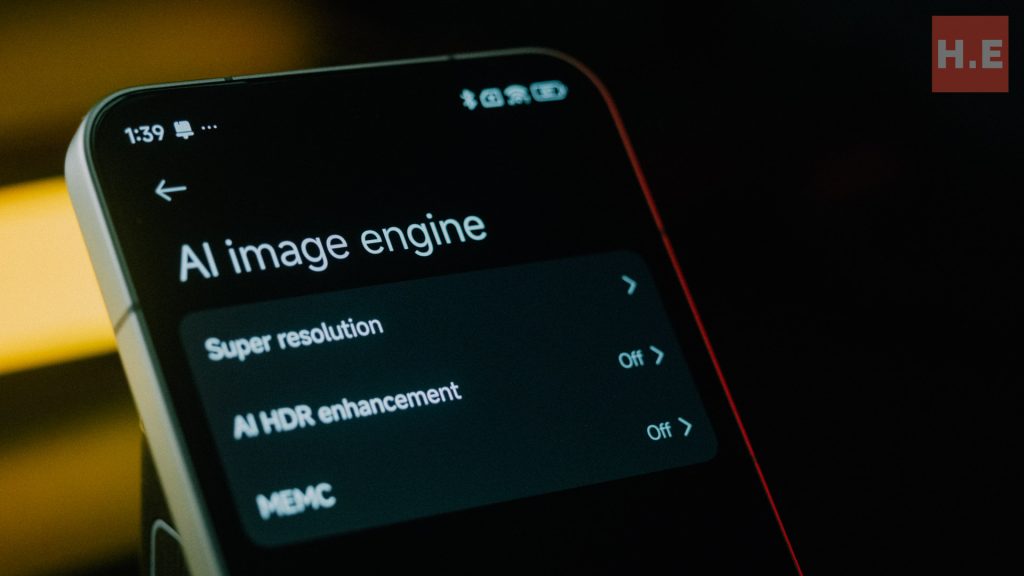 Xiaomi 15 Review: The Perfect Small Phone 11 image of Xiaomi 15 Review: The Perfect Small Phone - HelloExpress - 11