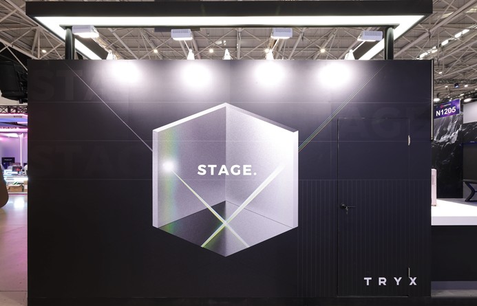 TRYX Unveils Revolutionary "STAGE" AIO Cooler with Dual Concave Screens at COMPUTEX Taipei 2025 2 image of TRYX Unveils Revolutionary "STAGE" AIO Cooler with Dual Concave Screens at COMPUTEX Taipei 2025 - HelloExpress - 2