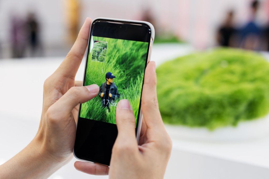 HUAWEI Pura 80 Series "Light & Shadow" Pop-Up Event Illuminates Pavilion KL 9 HUAWEI is hosting its Pura 80 Series Light & Shadow Pop-Up Event at Pavilion KL from July 25 to August 3, featuring a unique Huawei Theater for low-light camera testing and workshops with top Malaysian photographers.