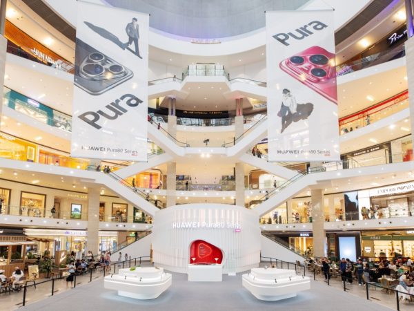 image of HUAWEI Pura 80 Series "Light & Shadow" Pop-Up Event Illuminates Pavilion KL - HelloExpress - 1