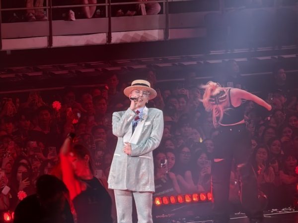 image of HUAWEI Pura 80 Ultra: Capture Every Unforgettable Concert Moment Like G-Dragon's Übermensch Tour - HelloExpress - 2