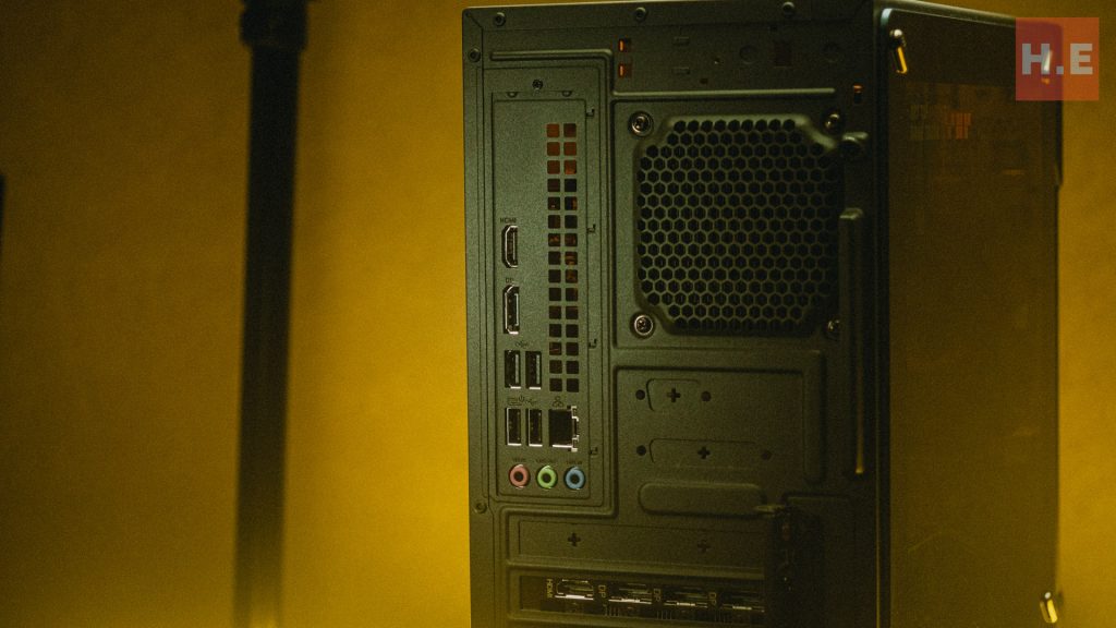 ASUS TUF Gaming T500 (2025) Mini Tower Gaming PC Review 11 image of ASUS TUF Gaming T500 (2025) Mini Tower Gaming PC Review - HelloExpress - 11