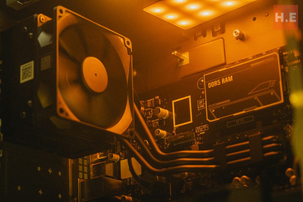 ASUS TUF Gaming T500 (2025) Mini Tower Gaming PC Review 21 image of ASUS TUF Gaming T500 (2025) Mini Tower Gaming PC Review - HelloExpress - 21