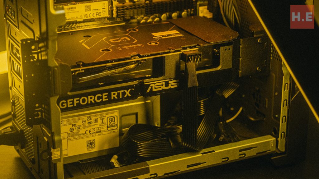 ASUS TUF Gaming T500 (2025) Mini Tower Gaming PC Review 17 image of ASUS TUF Gaming T500 (2025) Mini Tower Gaming PC Review - HelloExpress - 17