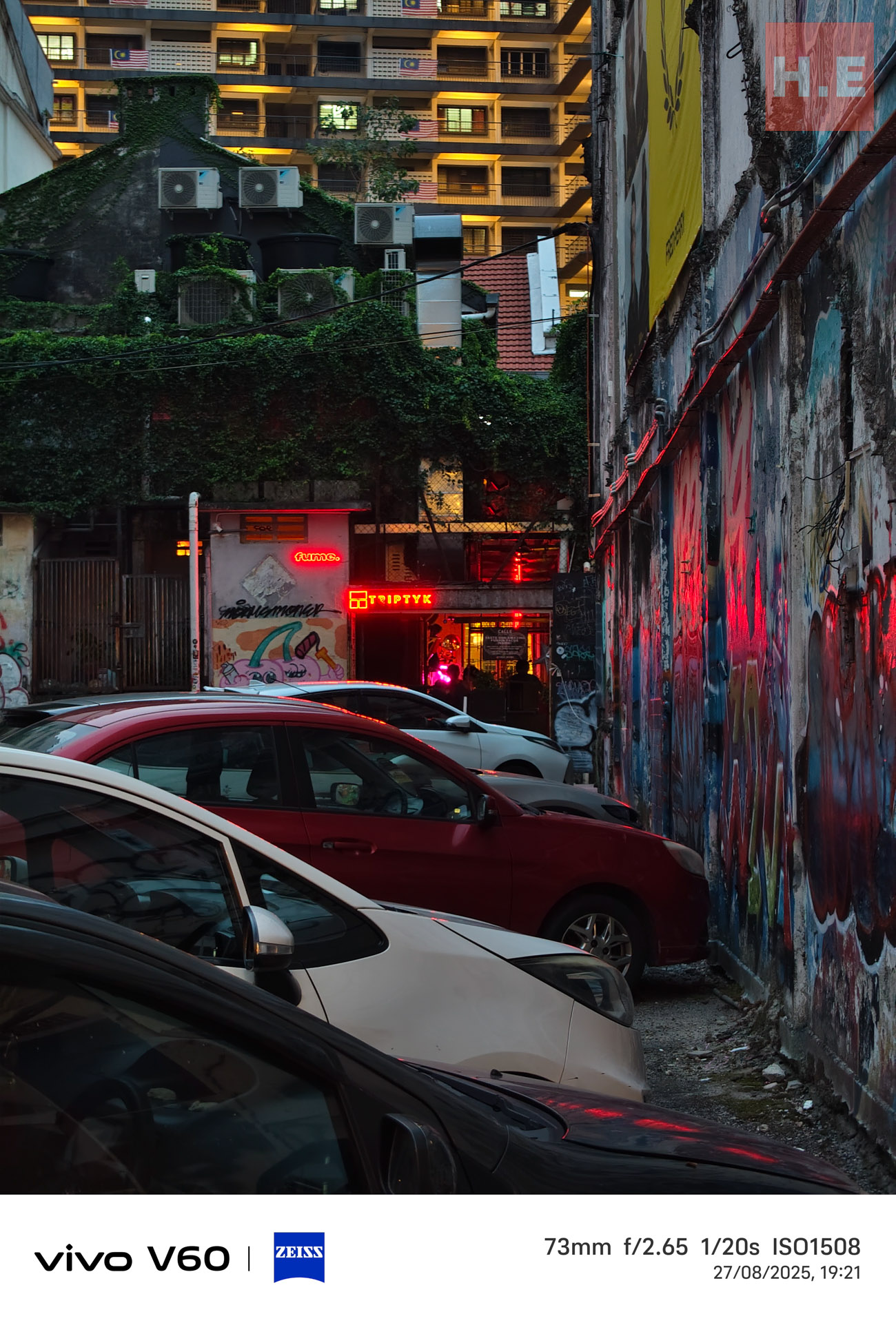 image of vivo V60 Review: A Mid-Range Masterpiece? - HelloExpress - 19