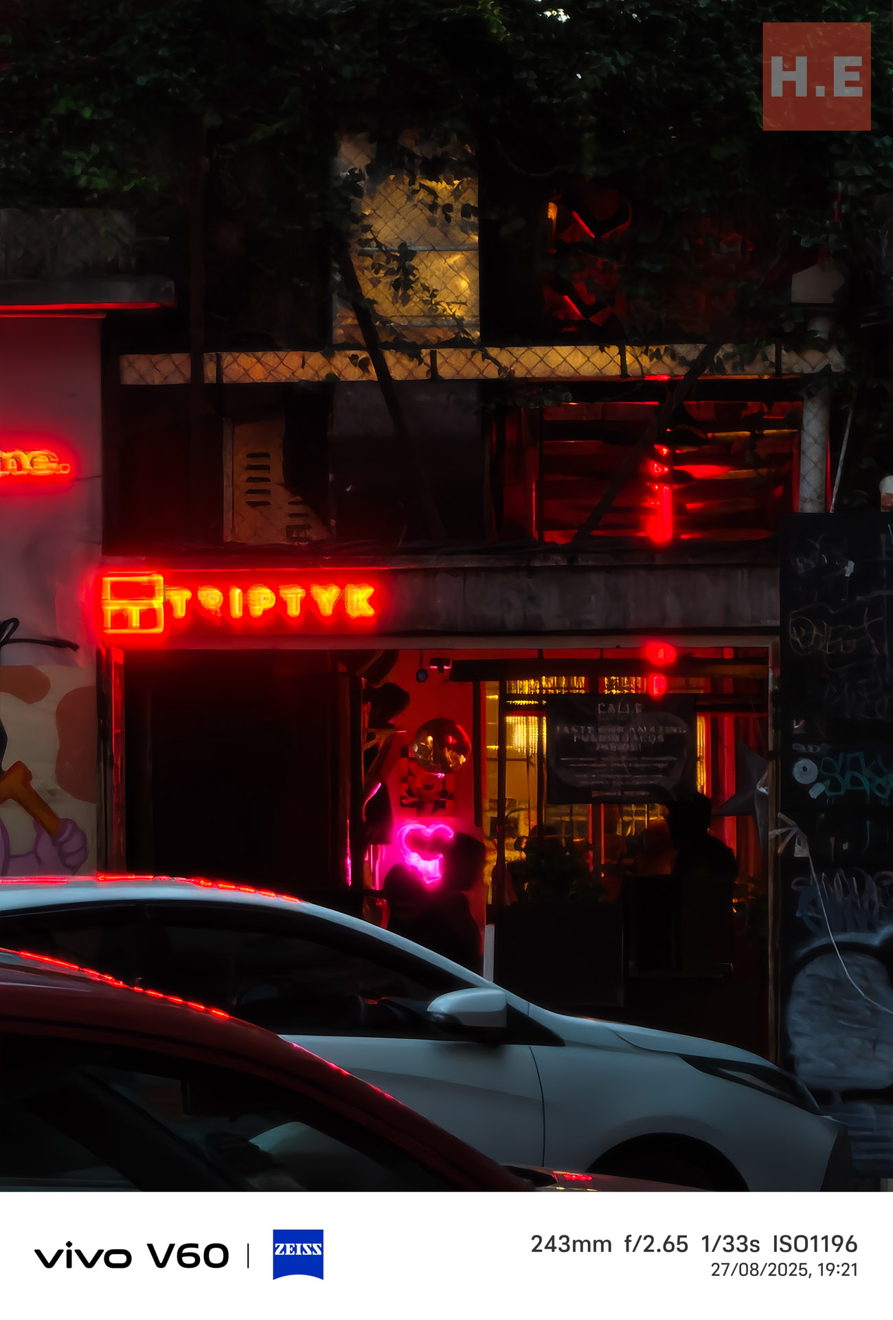 image of vivo V60 Review: A Mid-Range Masterpiece? - HelloExpress - 20