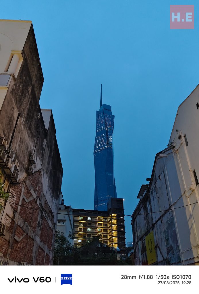 image of vivo V60 Review: A Mid-Range Masterpiece? - HelloExpress - 25