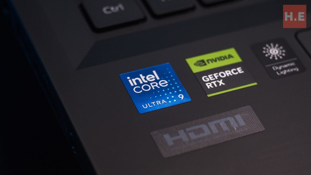 Predator Helios 18 AI Review 24 image of Predator Helios 18 AI Review - HelloExpress - 24