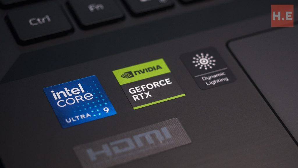 Predator Helios 18 AI Review 25 image of Predator Helios 18 AI Review - HelloExpress - 25