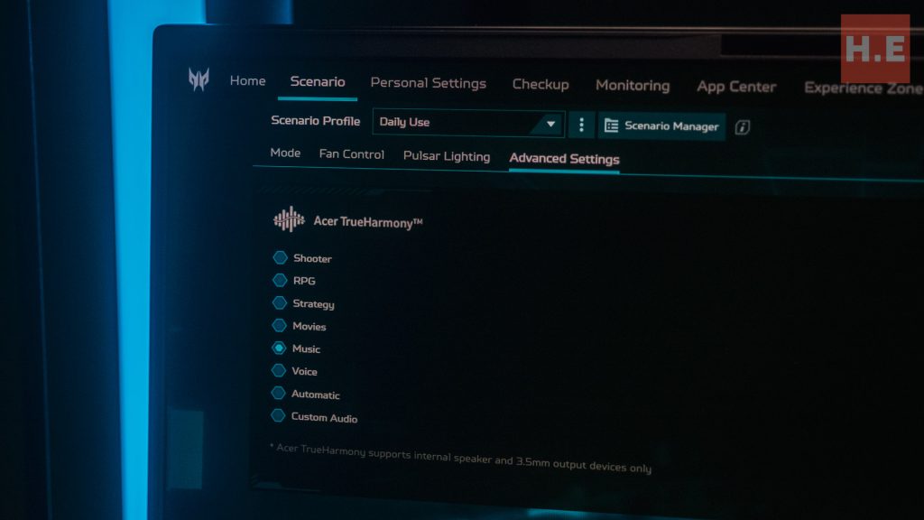 Predator Helios 18 AI Review 18 image of Predator Helios 18 AI Review - HelloExpress - 18