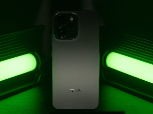 image of Oppo Reno 14F Review - HelloExpress - 1
