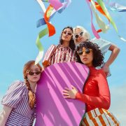 vivo V60 Unveiled in Malaysia, Featuring a Creative Collaboration with Photographer Diane Villadsen 50 image of vivo V60 Unveiled in Malaysia, Featuring a Creative Collaboration with Photographer Diane Villadsen - HelloExpress - 30