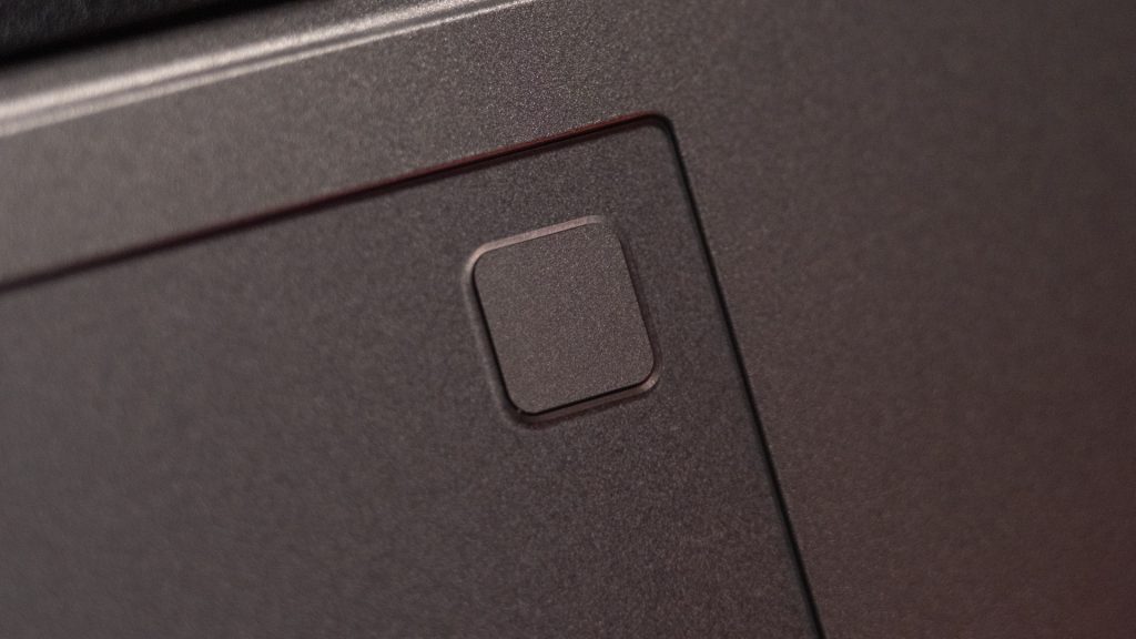 ASUS ExpertBook P1 Review Refreshed: User-repairability +5 33 image of ASUS ExpertBook P1 Review Refreshed: User-repairability +5 - HelloExpress - 33