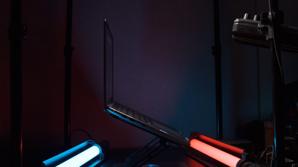 ASUS ExpertBook P3 P3405 CVA Review: The Executive Workhorse 6 image of ASUS ExpertBook P3 P3405 CVA Review: The Executive Workhorse - HelloExpress - 6