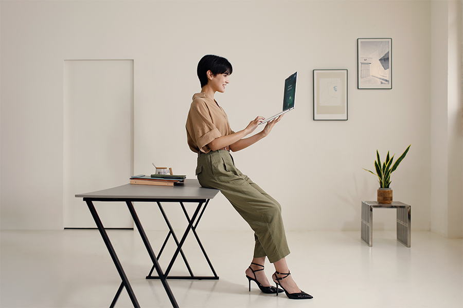 image of Acer Debuts the Swift Air 16: An Ultralight Copilot+ PC for the Modern Professional - HelloExpress - 5