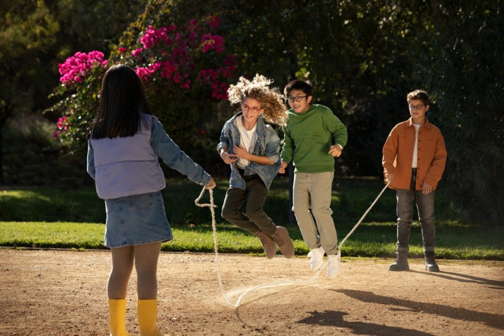 HOYA Malaysia Reinforces Commitment to Early Myopia Detection with Nationwide 'A Million Visions' Campaign 4 image of HOYA Malaysia Reinforces Commitment to Early Myopia Detection with Nationwide 'A Million Visions' Campaign - HelloExpress - 4