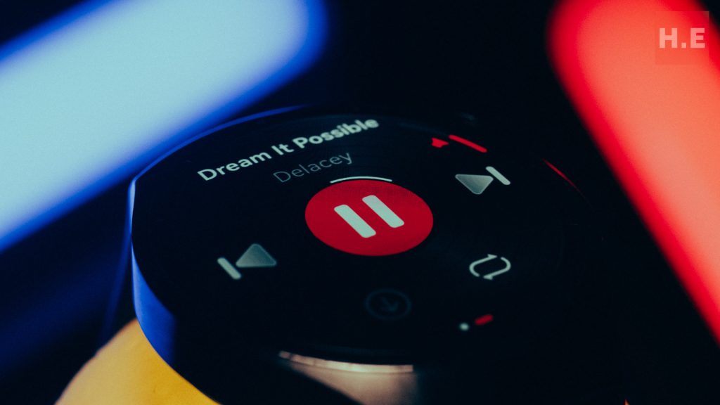 image of Huawei Watch 5 Review: The New Benchmark for Smartwatches - HelloExpress - 11