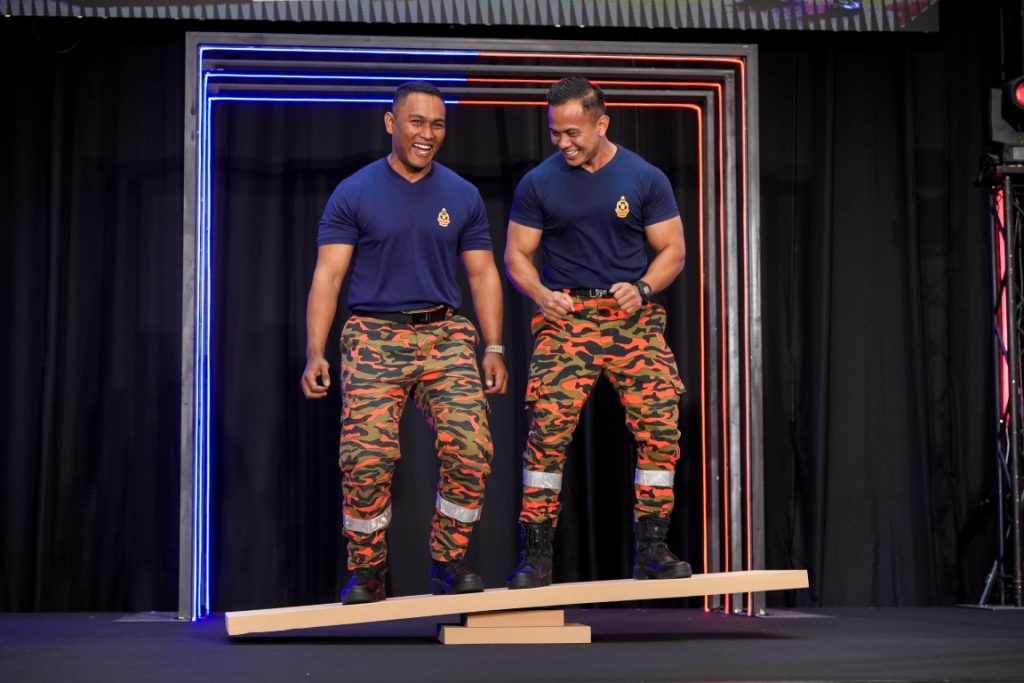 OPPO A6 Pro 5G Launched in Malaysia: Unmatched Durability Meets Flagship Performance at RM1,199 10 image of OPPO A6 Pro 5G Launched in Malaysia: Unmatched Durability Meets Flagship Performance at RM1,199 - HelloExpress - 10