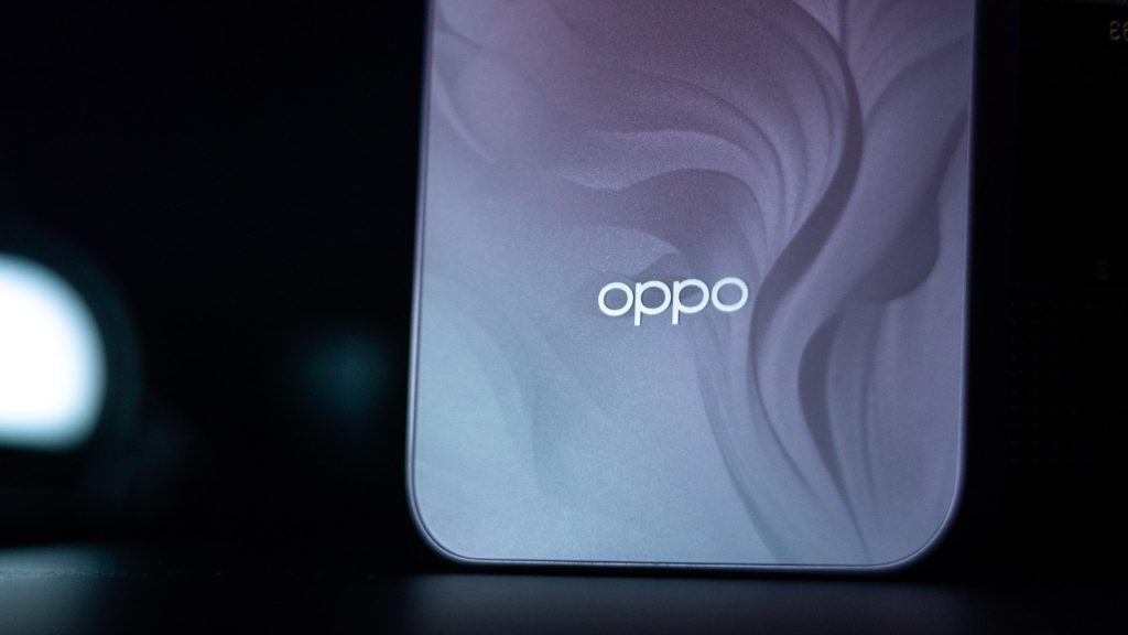 OPPO A6 Pro 5G Review: Durability & Beauty 23 image of OPPO A6 Pro 5G Review: Durability & Beauty - HelloExpress - 23