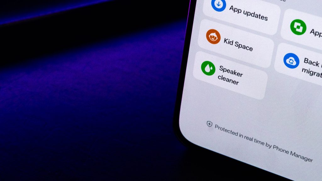 OPPO A6 Pro 5G Review: Durability & Beauty 10 image of OPPO A6 Pro 5G Review: Durability & Beauty - HelloExpress - 10
