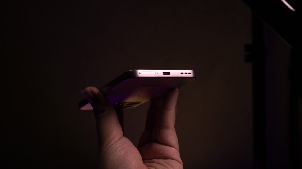 OPPO A6 Pro 5G Review: Durability & Beauty 9 image of OPPO A6 Pro 5G Review: Durability & Beauty - HelloExpress - 9