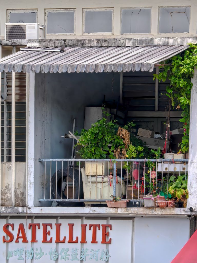 Huawei Pura 80 Ultra Review: The Ultimate Flagship Camera Phone? 28 image of Huawei Pura 80 Ultra Review: The Ultimate Flagship Camera Phone? - HelloExpress - 28