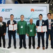 Huawei and JS Solar Forge Strategic Partnership to Power Malaysia's Green Energy Transition 6 image of Huawei and JS Solar Forge Strategic Partnership to Power Malaysia's Green Energy Transition - HelloExpress - 6