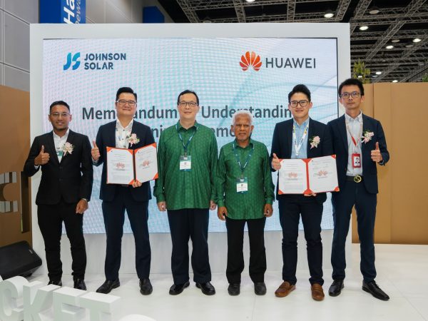 Huawei and JS Solar Forge Strategic Partnership to Power Malaysia's Green Energy Transition 9 image of Huawei and JS Solar Forge Strategic Partnership to Power Malaysia's Green Energy Transition - HelloExpress - 5