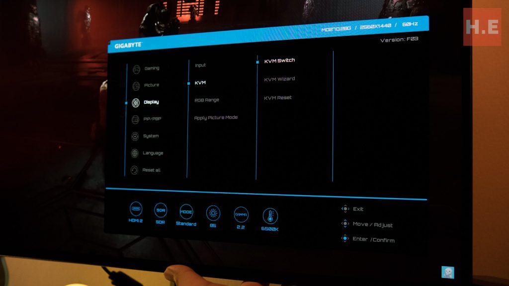 GIGABYTE MO27Q28G OLED