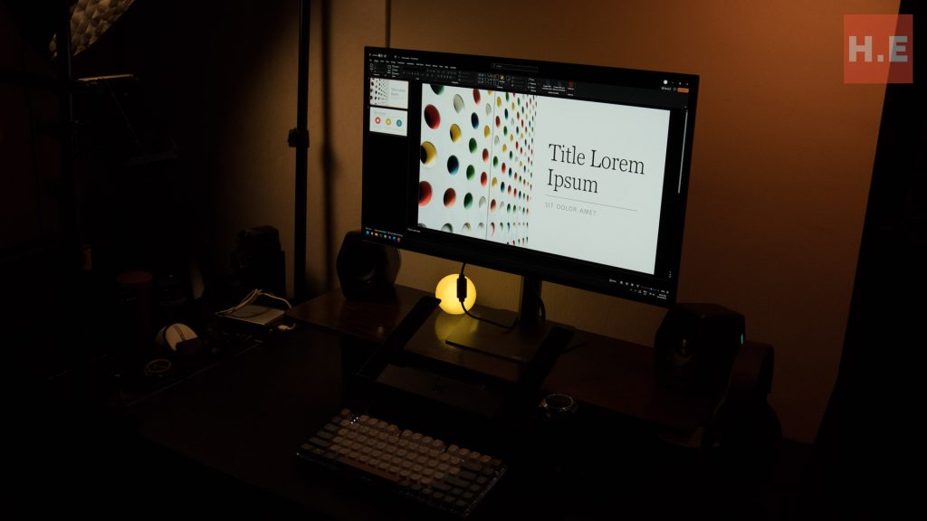 GIGABYTE MO27Q28G OLED