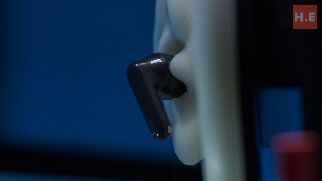 The HUAWEI FreeBuds 7i Review: Unbeatable Value? 10 image of The HUAWEI FreeBuds 7i Review: Unbeatable Value? - HelloExpress - 10