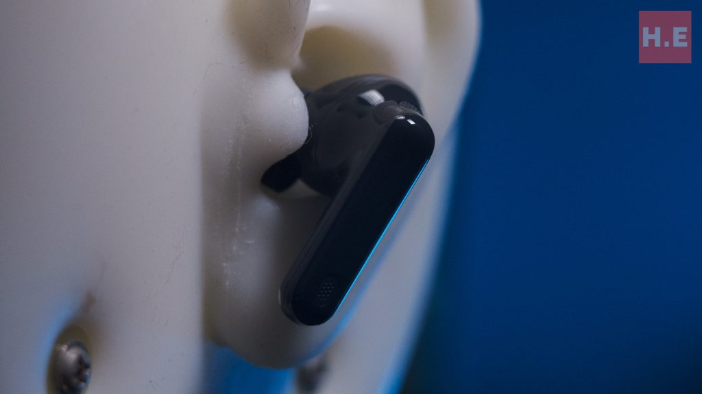 The HUAWEI FreeBuds 7i Review: Unbeatable Value? 9 image of The HUAWEI FreeBuds 7i Review: Unbeatable Value? - HelloExpress - 9