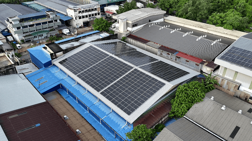 Malaysian F&B Manufacturers Pivot to Solar: Cost Control Meets Sustainable Mandates 3 image of Malaysian F&B Manufacturers Pivot to Solar: Cost Control Meets Sustainable Mandates - HelloExpress - 3