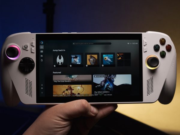 image of ROG Xbox Ally Review: The Most Affordable Entry into PC Handheld Gaming - HelloExpress - 15