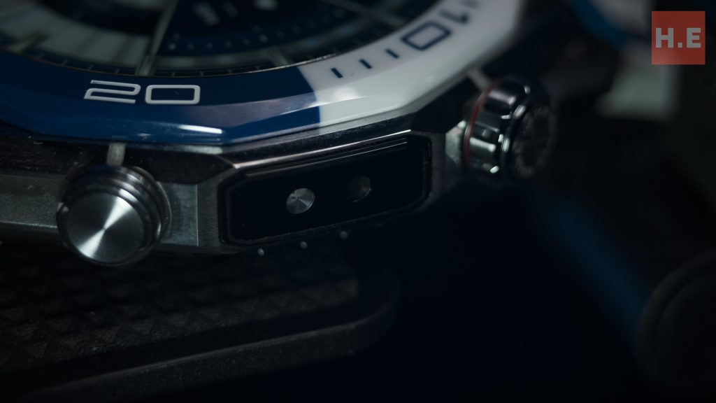 Huawei Watch Ultimate 2 Review: The Deep Dive Dominator Returns 8 image of Huawei Watch Ultimate 2 Review: The Deep Dive Dominator Returns - HelloExpress - 8