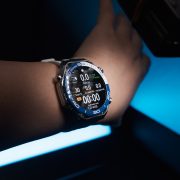 Huawei Watch Ultimate 2 Review: The Deep Dive Dominator Returns 5 image of Huawei Watch Ultimate 2 Review: The Deep Dive Dominator Returns - HelloExpress - 5