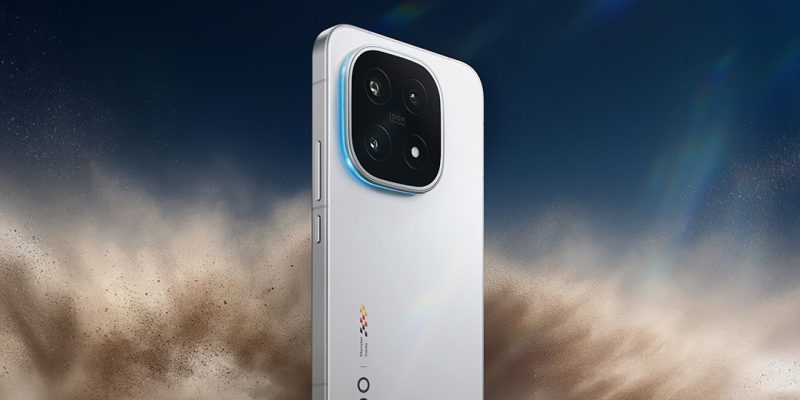 iQOO 15 Flagship Imminent: Next-Gen Cooling, OriginOS 6, and 7000 mAh Endurance Confirmed 1 image of iQOO 15 Flagship Imminent: Next-Gen Cooling, OriginOS 6, and 7000 mAh Endurance Confirmed - HelloExpress - 1