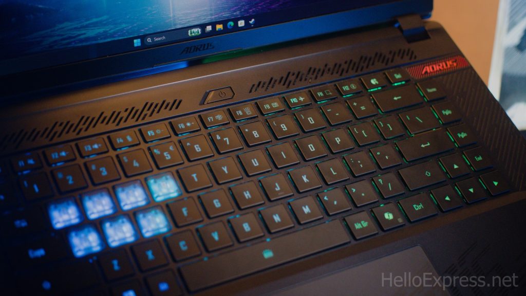 image of The Flagship: The GIGABYTE Aorus Master 16 Laptop Review - HelloExpress - 19