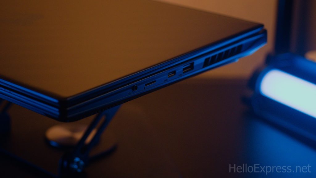 image of The Flagship: The GIGABYTE Aorus Master 16 Laptop Review - HelloExpress - 20