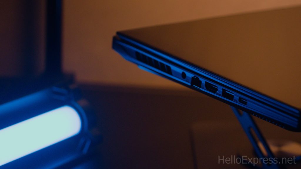 image of The Flagship: The GIGABYTE Aorus Master 16 Laptop Review - HelloExpress - 21