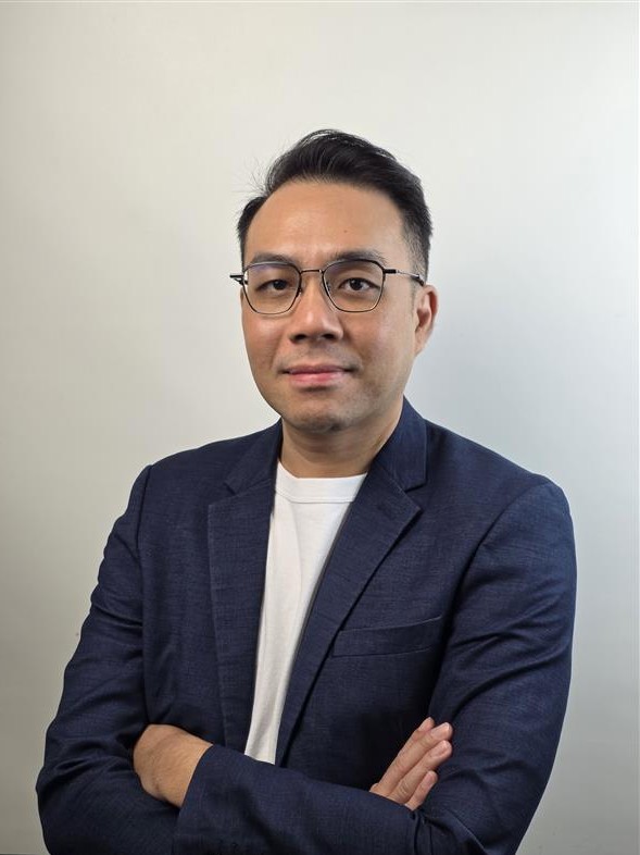 Interview with ASUS Malaysia: Zenbook Ascension, Driving Premium and AI PC Dominance in Malaysia 2 image of Interview with ASUS Malaysia: Zenbook Ascension, Driving Premium and AI PC Dominance in Malaysia - HelloExpress - 2