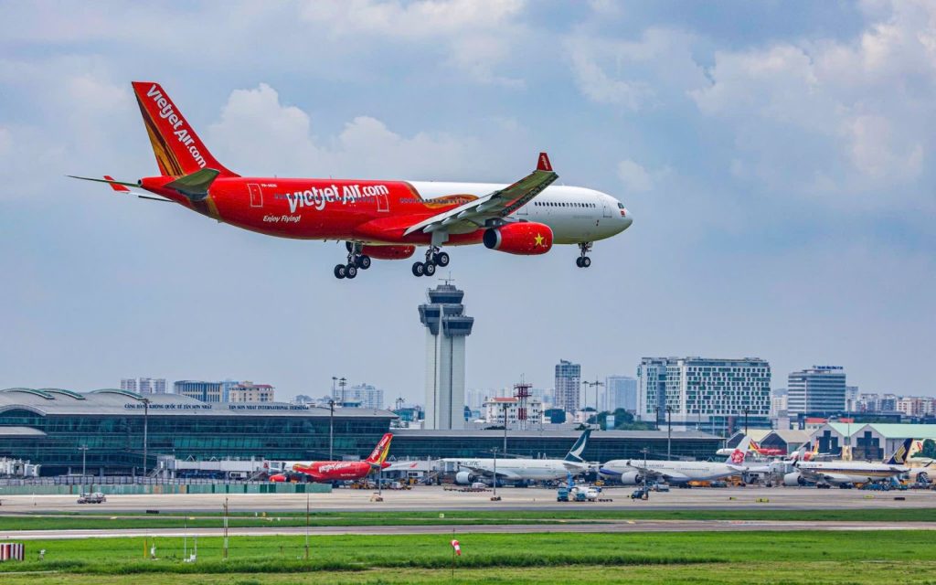 Seamless Connectivity: Vietjet Gifts Free SkyFi eSIMs for Malaysian Travellers to Vietnam 6 image of Seamless Connectivity: Vietjet Gifts Free SkyFi eSIMs for Malaysian Travellers to Vietnam - HelloExpress - 6