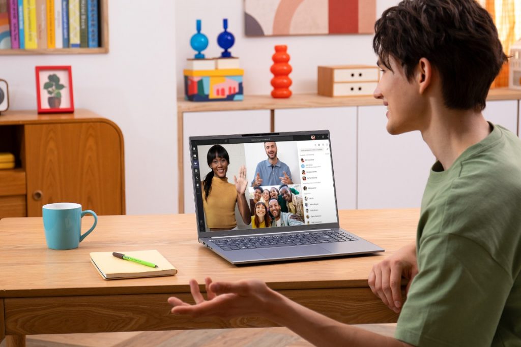 Acer Revolutionizes Copilot+ PC Portfolio with AMD Ryzen AI 400 Series Integration 4 image of Acer Revolutionizes Copilot+ PC Portfolio with AMD Ryzen AI 400 Series Integration - HelloExpress - 4