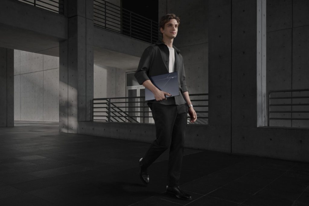 Acer Revolutionizes Copilot+ PC Portfolio with AMD Ryzen AI 400 Series Integration 6 image of Acer Revolutionizes Copilot+ PC Portfolio with AMD Ryzen AI 400 Series Integration - HelloExpress - 6